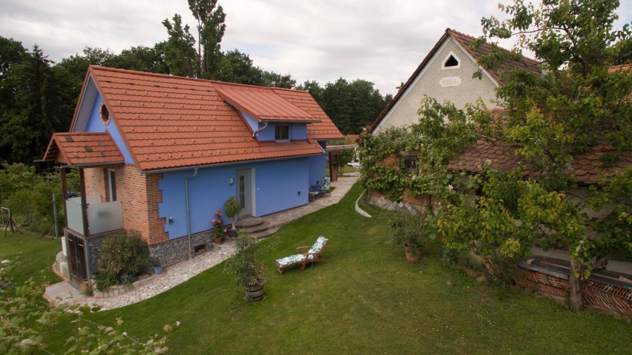 Holiday home Ulrichsbrunn